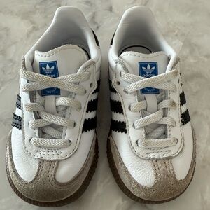 Adidas Samba